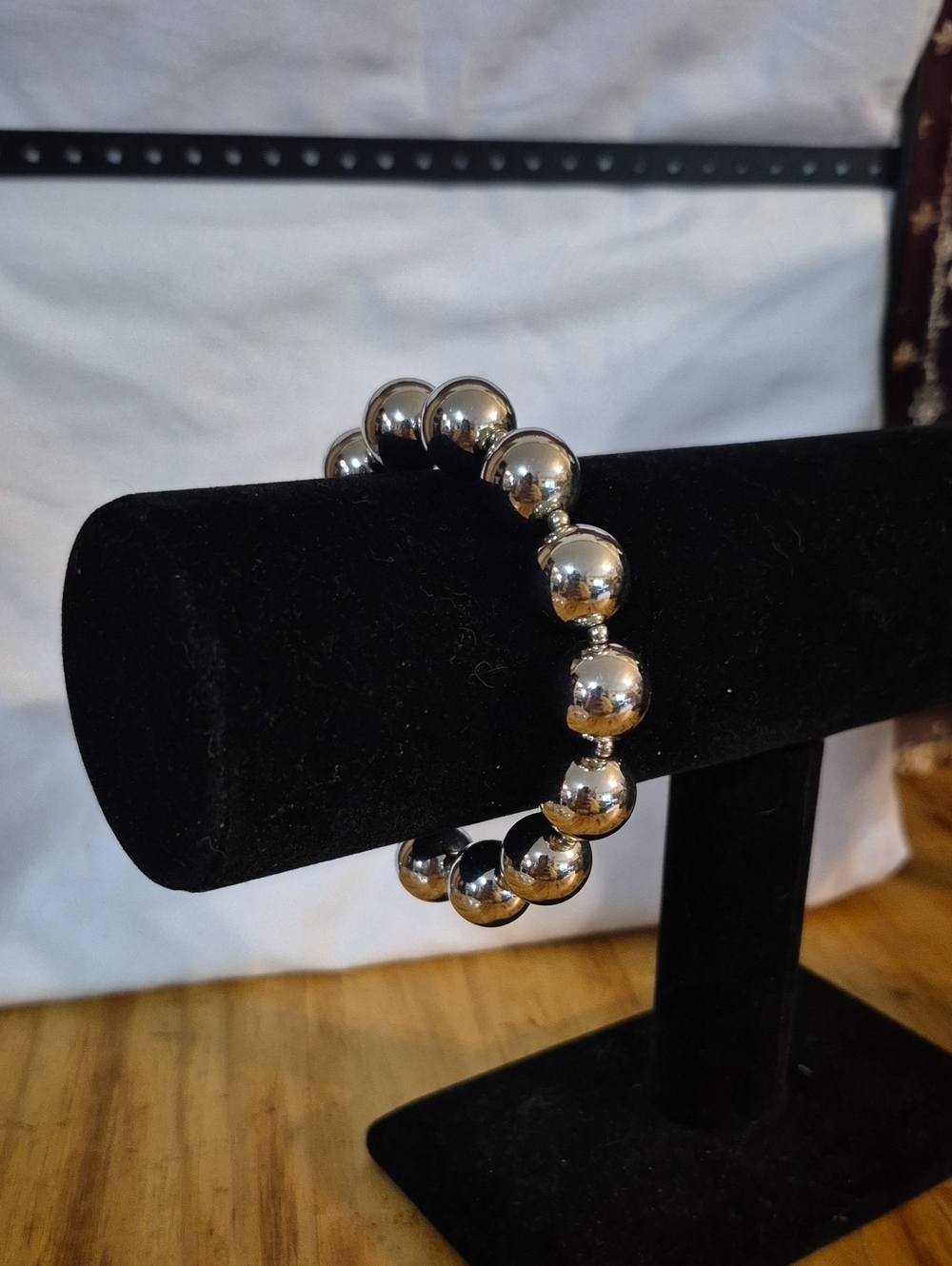 Plunder Silver Polished Bead Stretch Bracelet